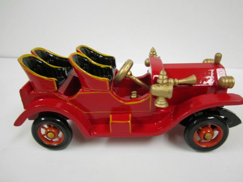 BEAUTIFUL WOODEN HANDMADE ANTIQUE MODEL CAR  